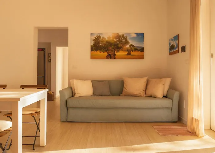 Gio - Con Giardino Privato Per 8-10 Ospiti A Hébergement de vacances *